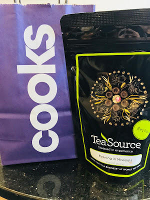 Photo of shopping bag and bag of tea
