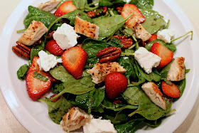 Chicken-Strawberry Spinach Salad