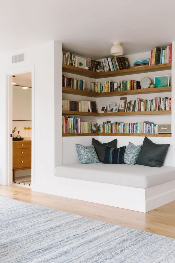 Minimalist wall shelves design