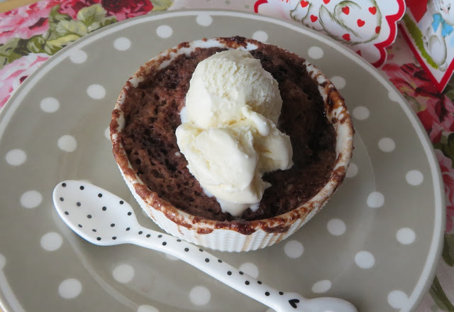 Hot Little Pudding Cakes