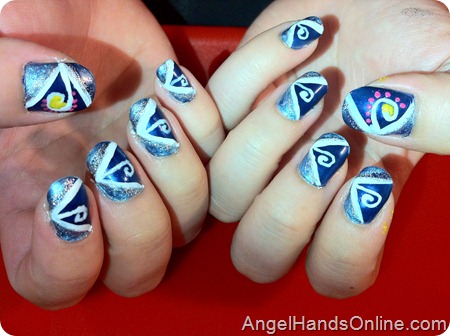 Māori Swan Nail Art-swirls