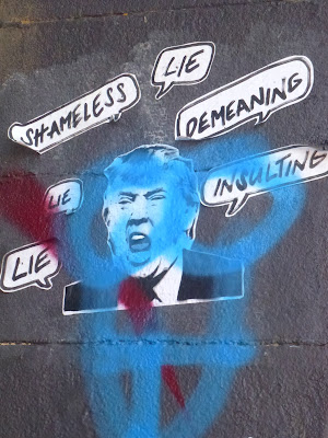 Streetart, Urbanart, Trump in München - an der Tumblingerstaße - Shameless | Lie | Demeaning | Insulting