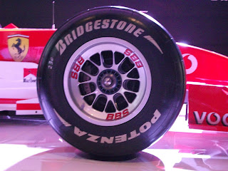 F1　マシン　タイヤ　BBS