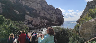 Caminando hacia cala Sant Llorenç