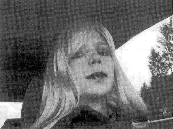 Obama Commutes Bulk of Chelsea Manning’s Sentence