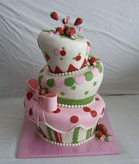 Strawberrie Cakes for Children Parties