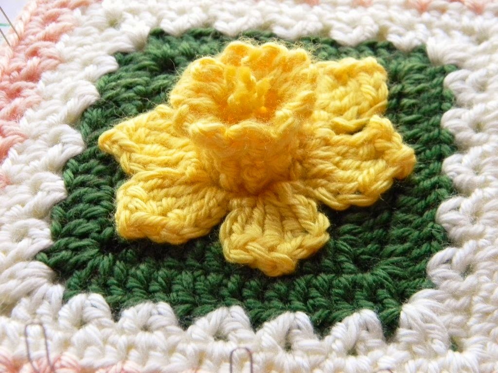 Daffodowndillies 6" Granny Square