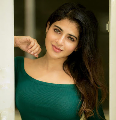 Actress Iswarya Menon Latest Photos