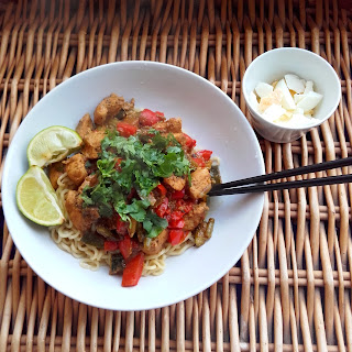 http://hollylois.blogspot.co.uk/2016/05/burmese-and-coconut-kaukswe-curry.html