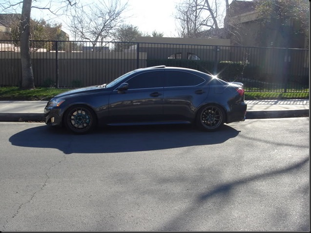 Lexus IS250 side