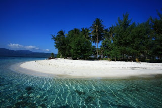 pulau kecil karimunjawa