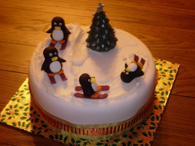 christmas cake pictures