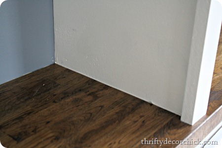 how to caulk