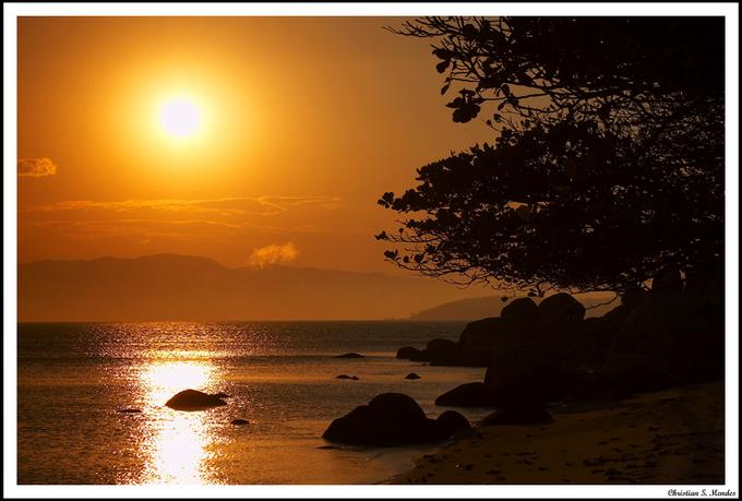 [Delicias-Praia+de+Santo+António,+Florianópolis,+Brasil-Christian+S.+Mendes.jpg]