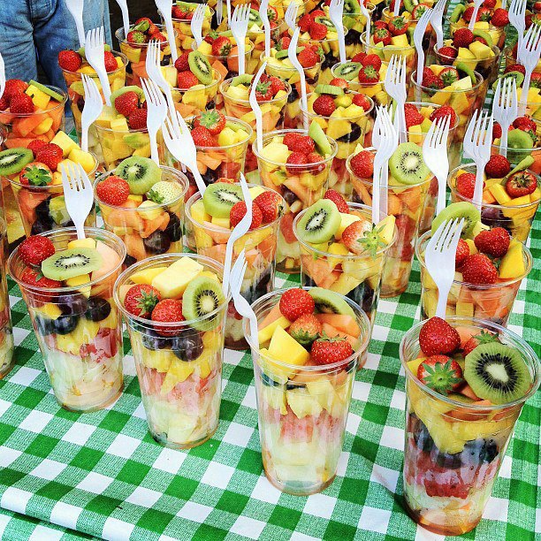 FRUTAS EN FIESTAS INFANTILES CON BOCADILLOS SANOS