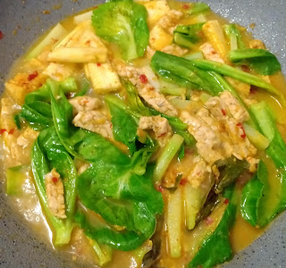 https://dapuralofia.blogspot.com/2018/09/sayur-lodeh-tanpa-santan.html