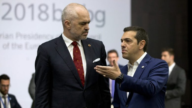 Σήματα μεγάλης αδυναμίας της Ελλάδας προς την Αλβανία