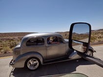 Antique car on I-40