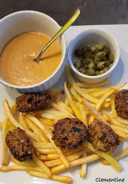 Falafel avec sauce cacahuètes tahini