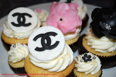 a closer view at the Chanel Themed Cupcake Toppers