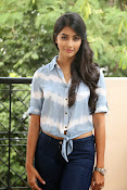 Pooja hegde gorgeous photo shoot-thumbnail-33