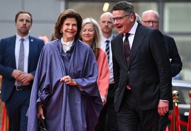 Queen Silvia and Hesse's Minister-President Boris Rhein attended the opening ceremony of Frankfurt Childhood-Haus
