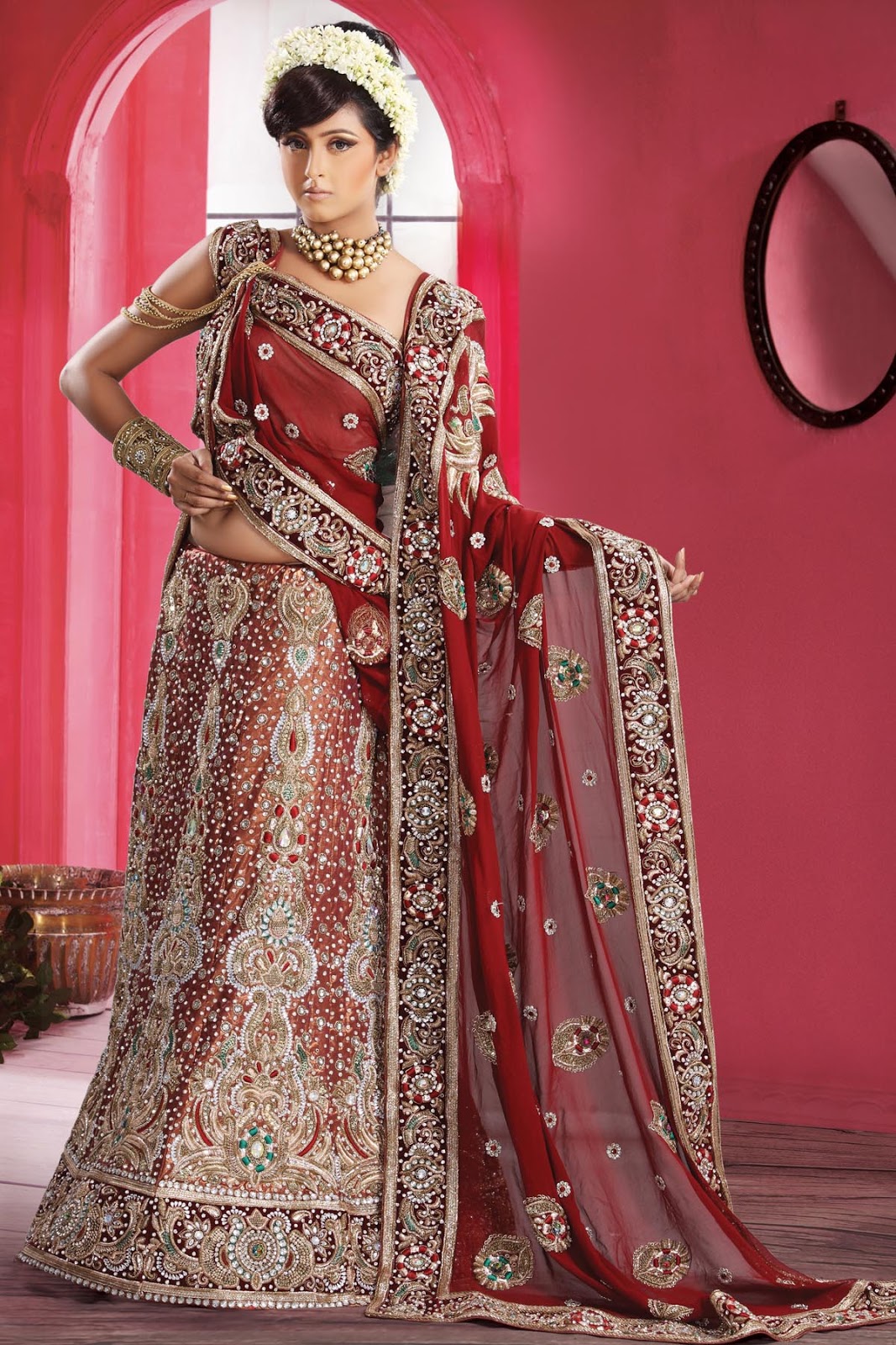 SHE FASHION CLUB: Indian Models In Designer Lehenga