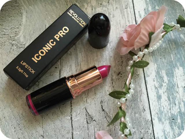 makeup revolution iconic pro lipstick make it in the city