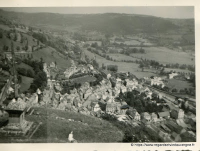 Photo ancienne d'Auvergne : lieux divers.