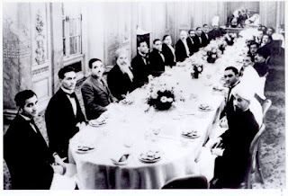 Imran Khan Grandfather's Brother Muhammad Zaman Khan In 1930. Imran Khan Tweeted The Historic Picture Of Round Table Conference held At London In 1930.