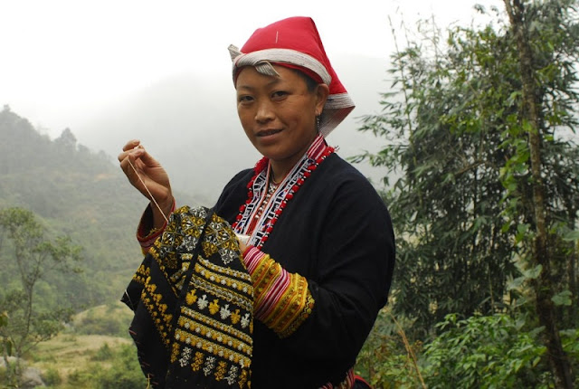 The beauty of main ethnic minorities in Sapa, Vietnam 1