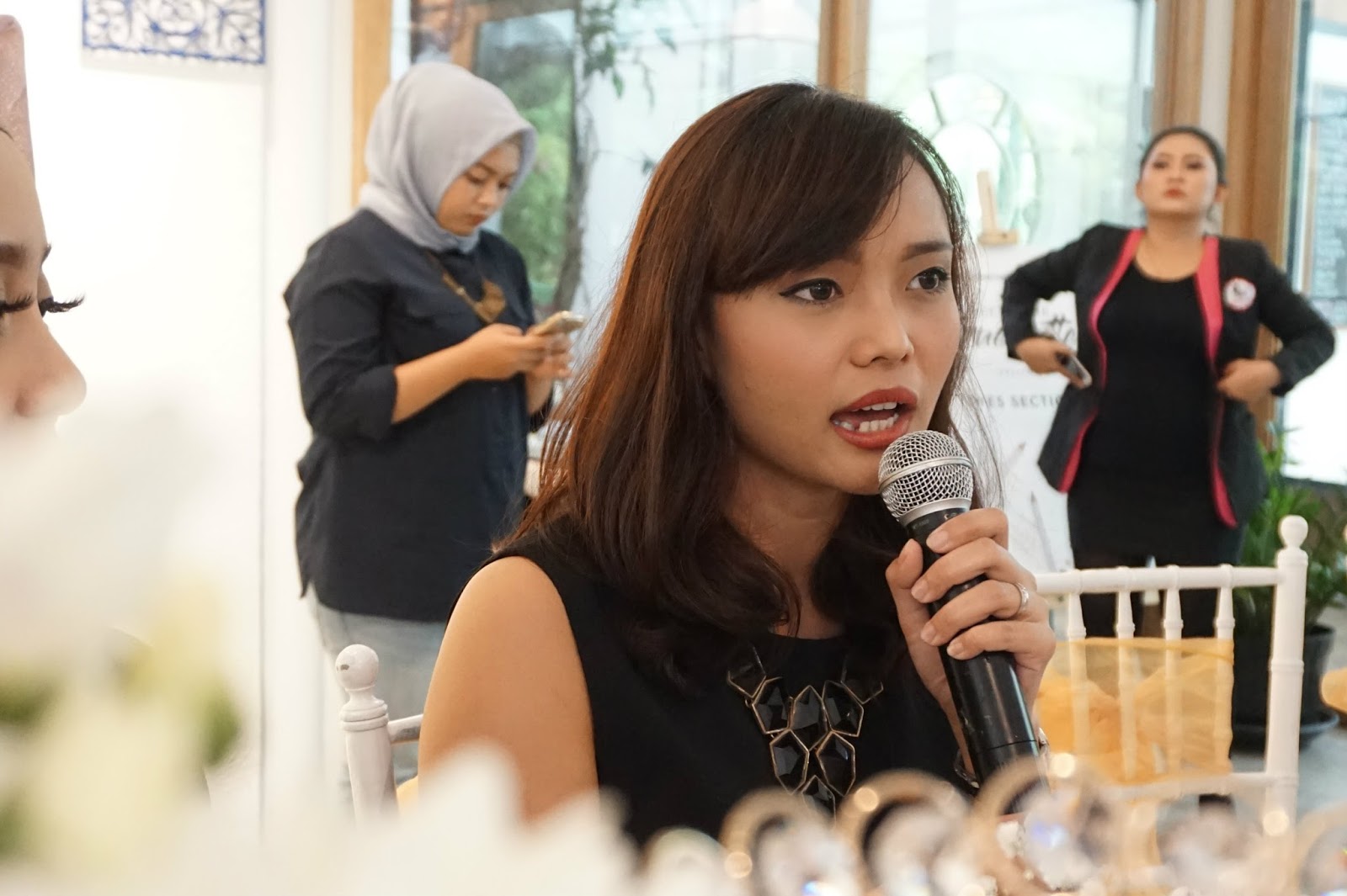 Cyndaadissa Indonesian Blogger Bermain Dengan Purbasari Makeup