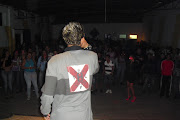 mc lon e baile funk lotado (cimg )