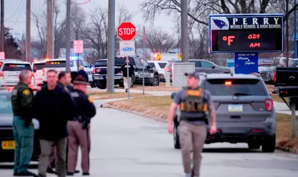 2 killed, 5 injured in US school shooting