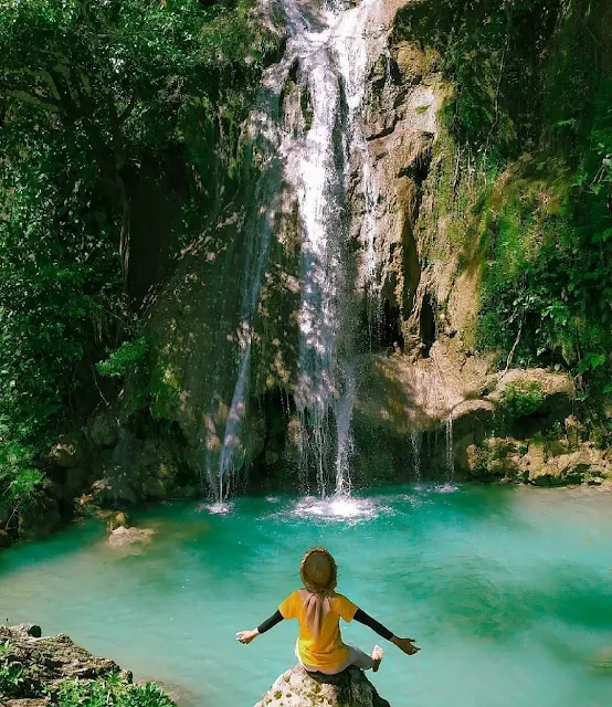 air terjun pulau lombok nusa tenggara barat