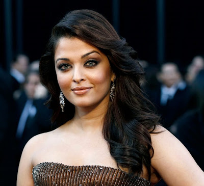 aishwarya rai, bare shoulders