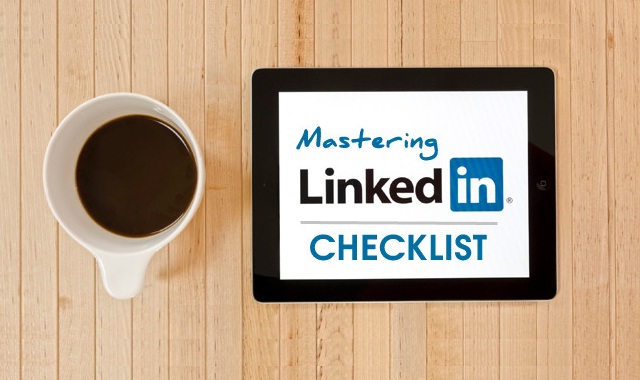 Image: Mastering LinkedIn: Checklist #infographic