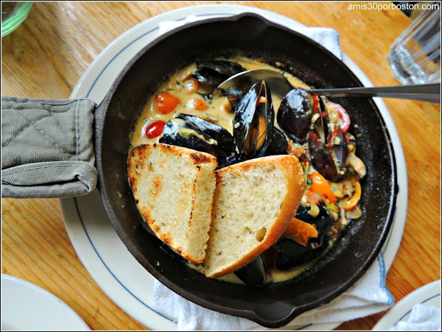 Sautéed Mussels en Kittery