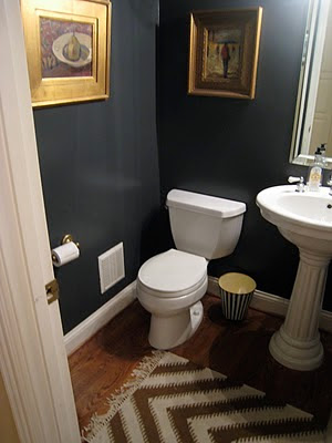 Bedroom Makeovers on Chattafabulous  Powder Room Project  The Befores And Option  1