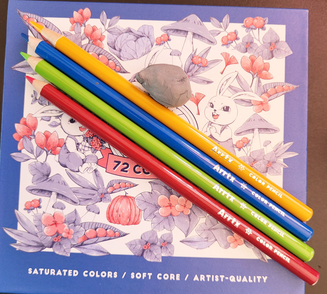 Fueled by Clouds & Coffee: Review: Arrtx Colored Pencils