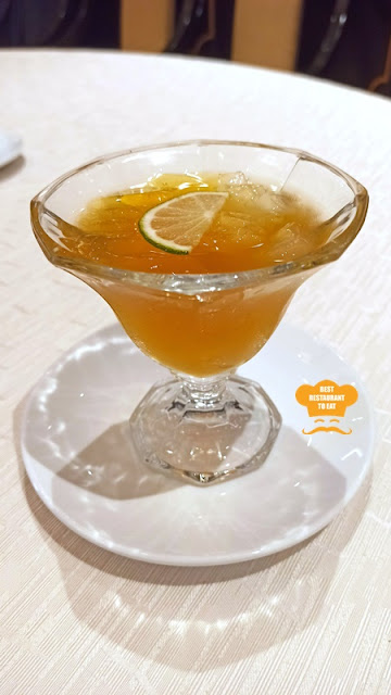 Chilled Herbal Jelly with Honey