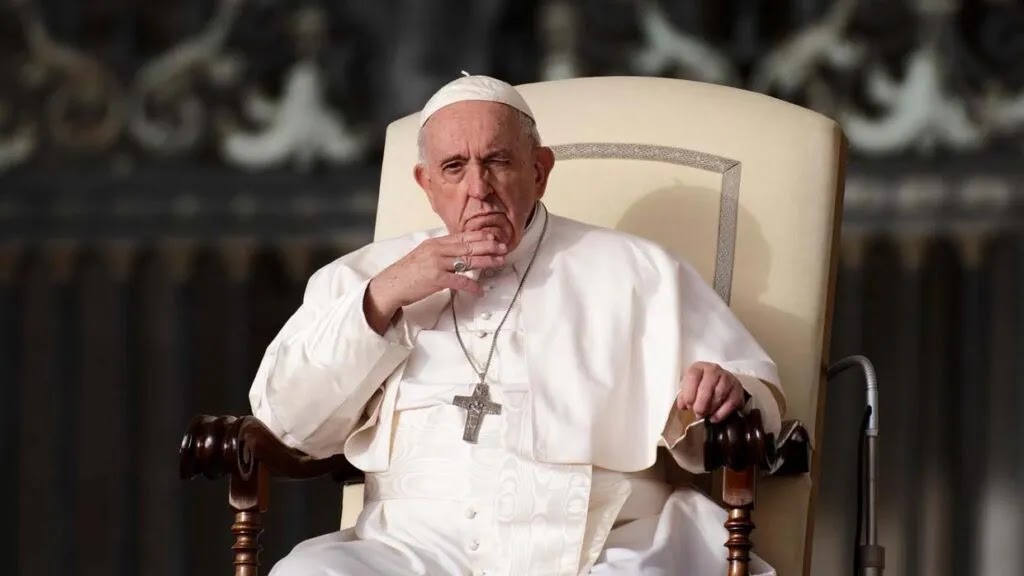 Ο Πάπας Φραγκίσκος λέει το σχέδιο δήθεν ως προφητεία: Έχει δει οιωνούς καταστροφής και ερήμωσης
