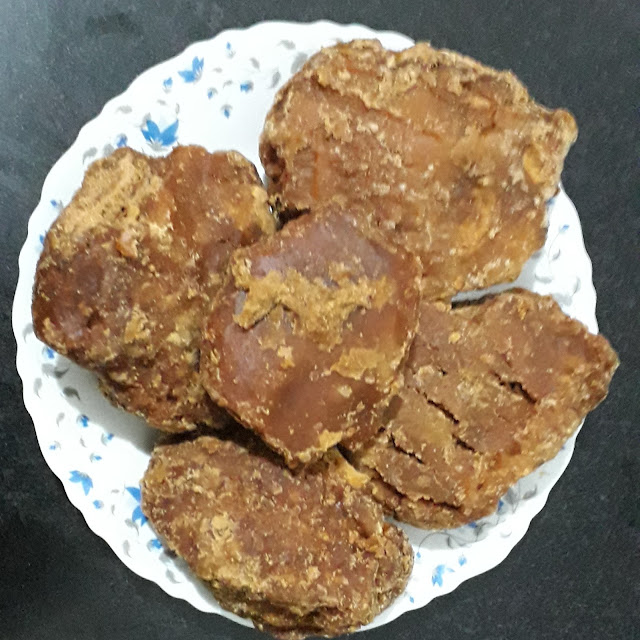 Health Benefits of jaggery(Gur)