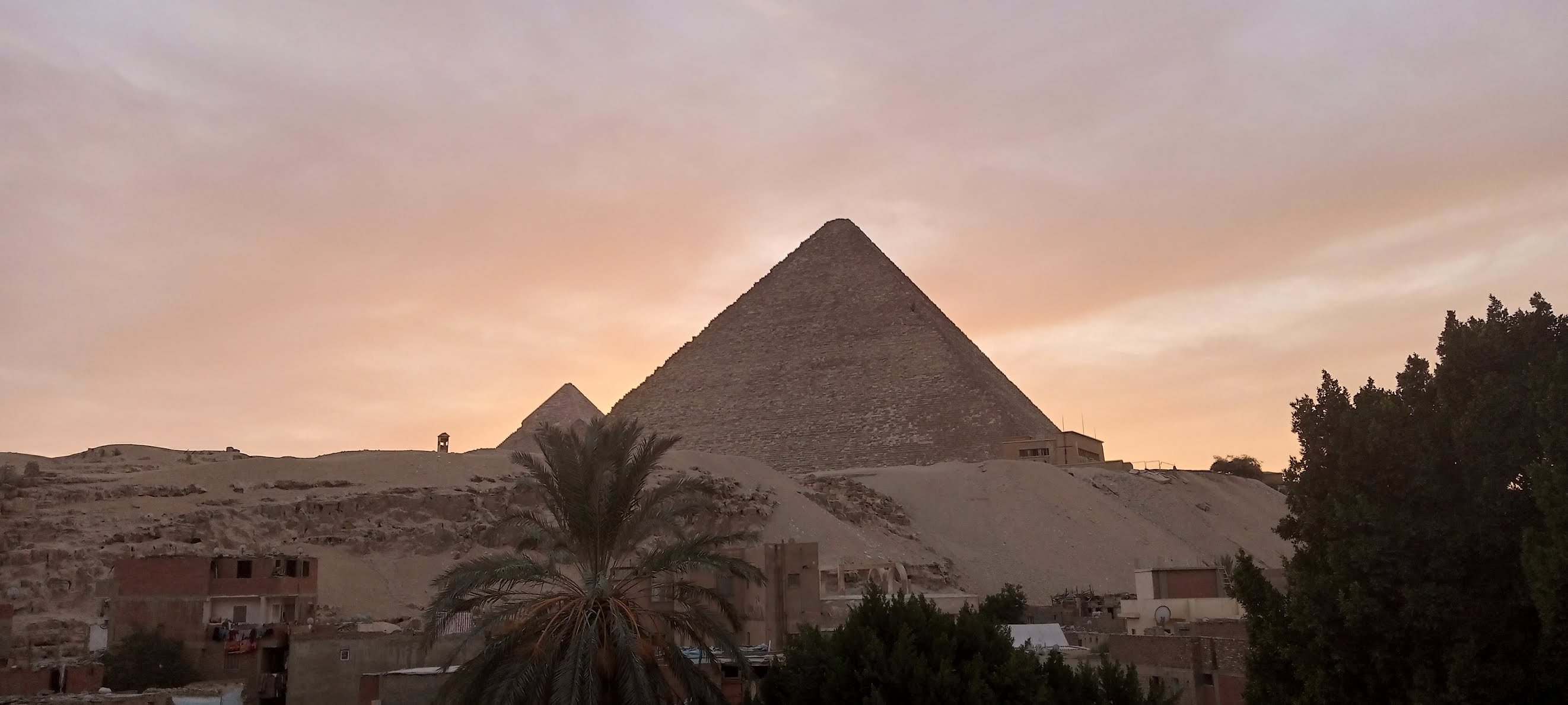 Egypt pyramids free image