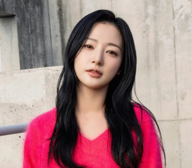 Song Ha Yoon denies bullying rumors !