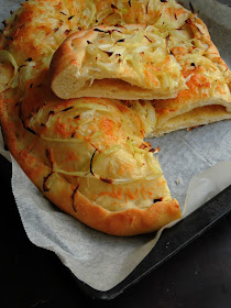 Fugazzeta, Argentinian Pizza