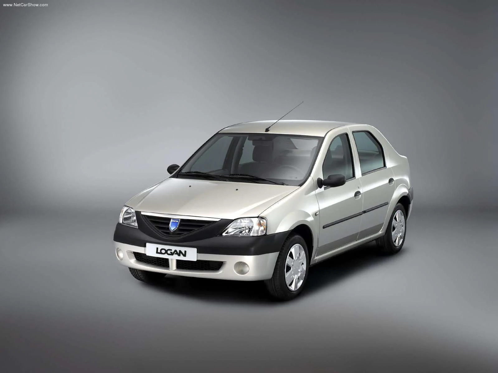 Hình ảnh xe ô tô Dacia Logan 1.6 MPI 2005 & nội ngoại thất