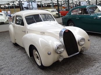 2017.08.24-173.1 Bugatti coach Type 73A 1947