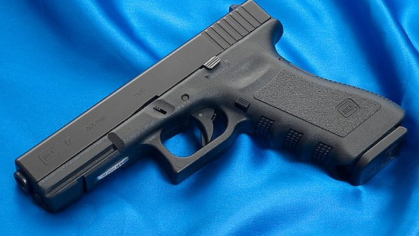 Pakar Ungkap Bharada E Tidak Diperkenankan Pegang Senjata, Glock 17 Punya Siapa?