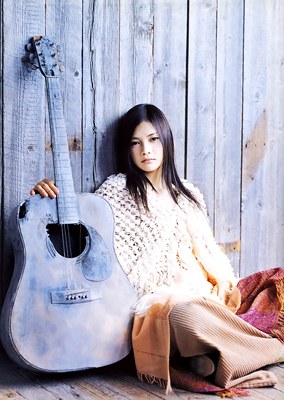 Yui_feelmysoulad_1m Yui_feelmysoulad_1m